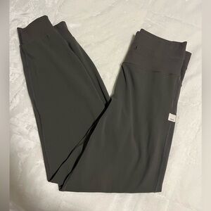 Vuori joggers